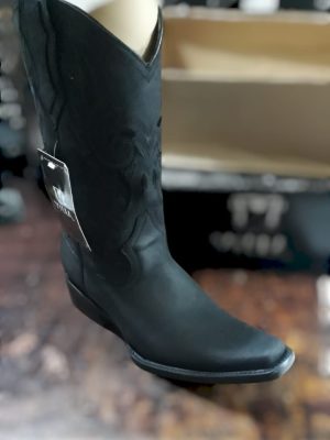 Bota horma versachez