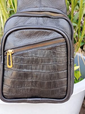 Pechera para  caballero de caimán